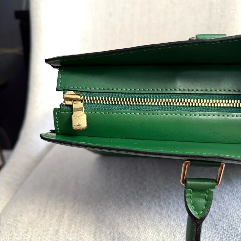 Authentic Louis Vuitton Epi Riviera Handbag in Borneo green